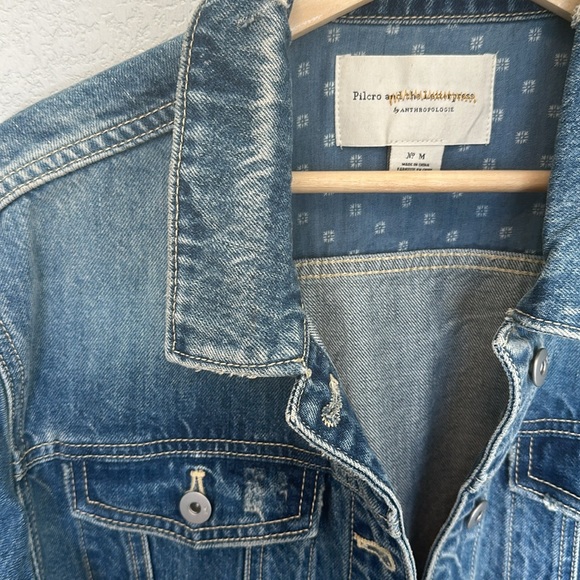 Anthropologie women’s jean jacket. Like new! - Picture 8 of 9